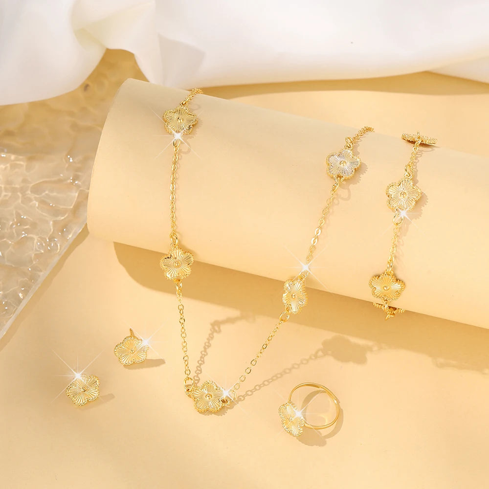 Luxury Clover Flower Jewelry Set – Necklace, Earrings & Bracelet for Women