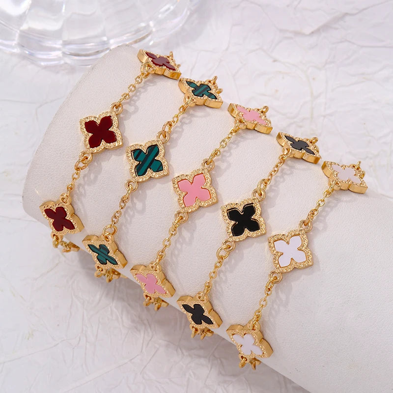 Luxury Rhinestone Clover Bracelet – Vintage Flower Wrist Jewelry for Women
